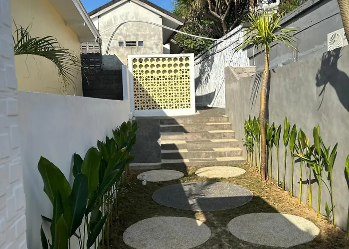 Séjour chez l'habitant Delmora Balangan